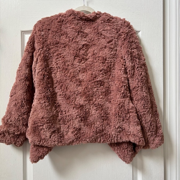 Trend alert Faux fur BB Dakota Drape Front Textured Coat Womens XS pink mauve - Picture 5 of 9